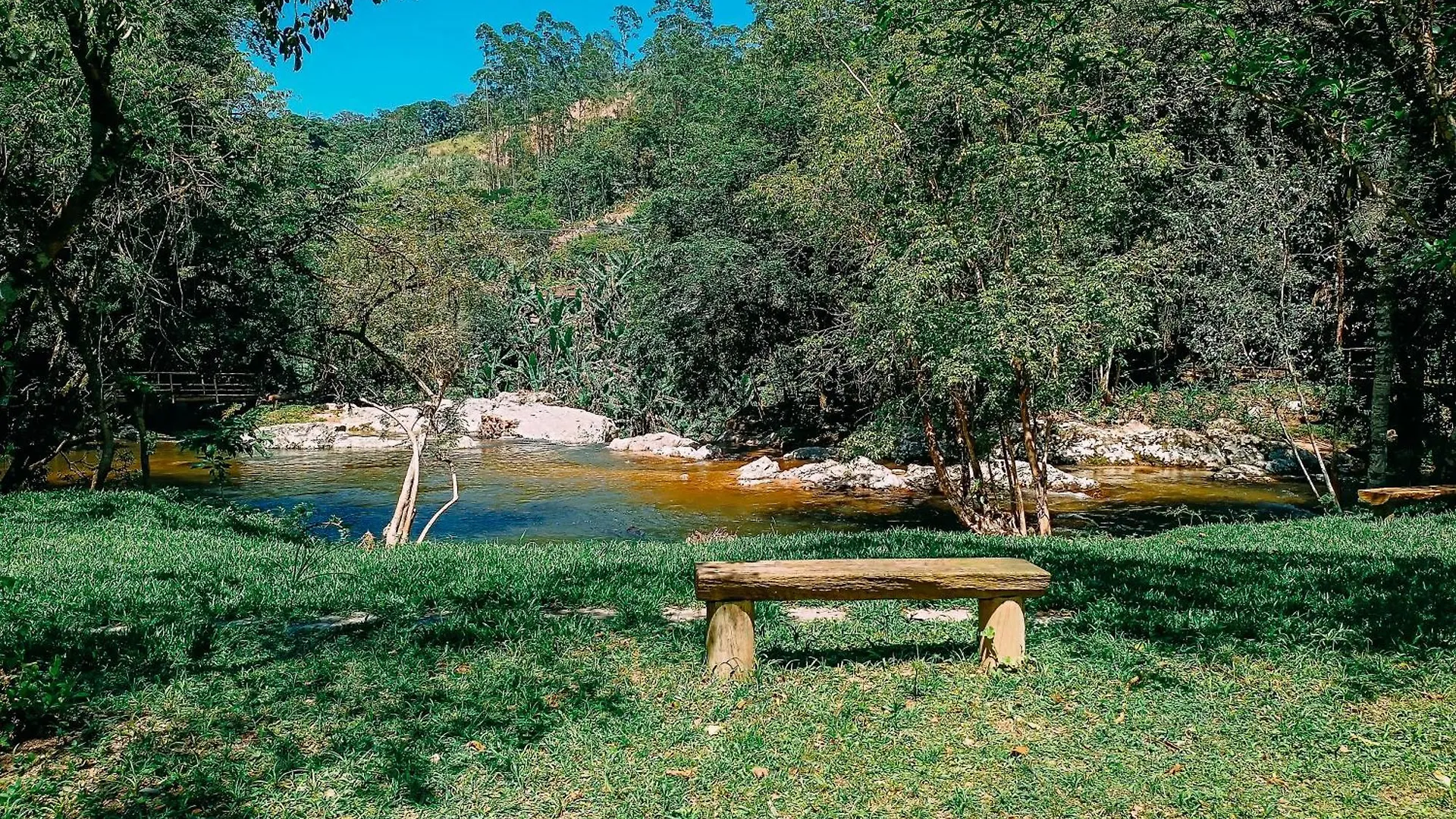 Suite Com Cachoeira No Quintal Antonio Carlos Jaktstuga