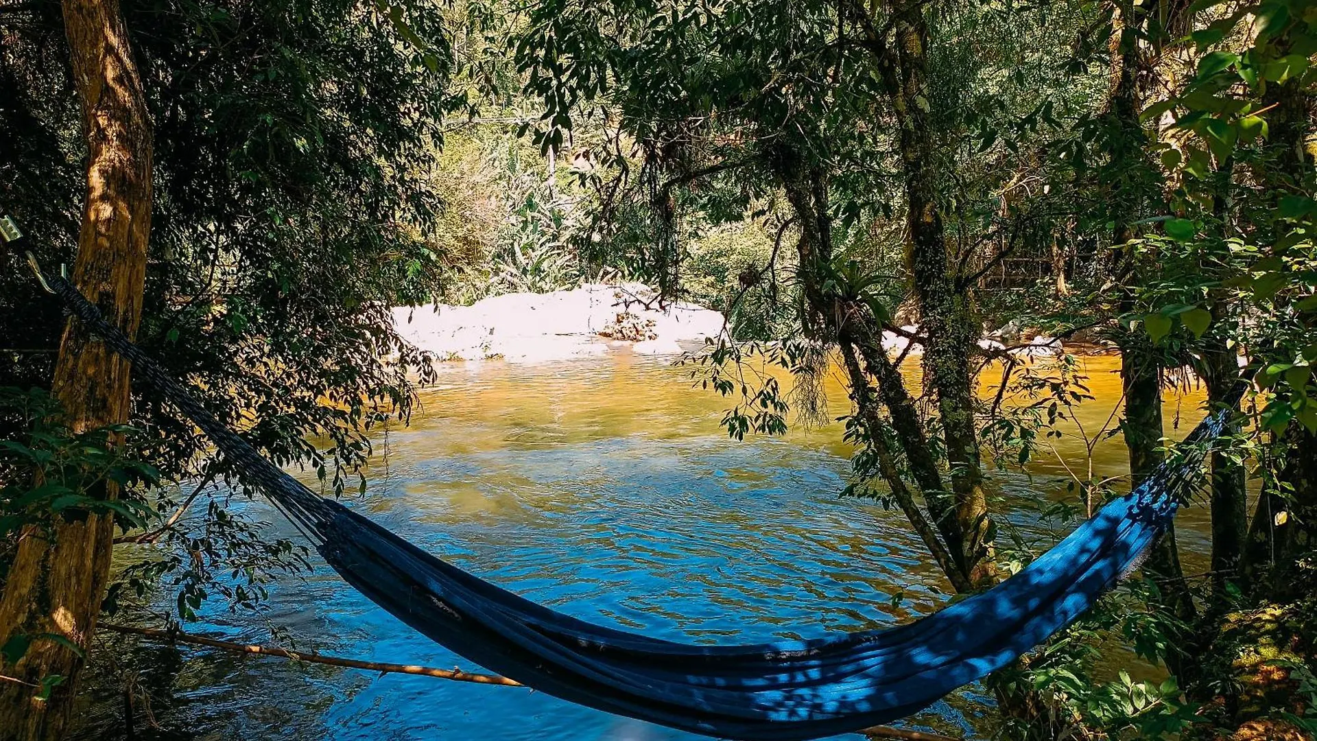 Suite Com Cachoeira No Quintal Antonio Carlos