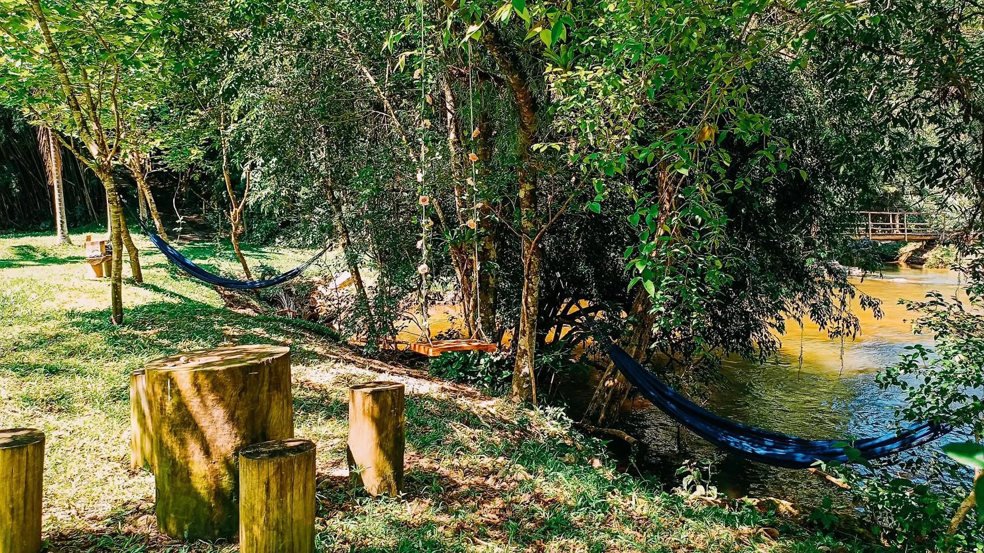 Suite Com Cachoeira No Quintal Antonio Carlos Brasilien