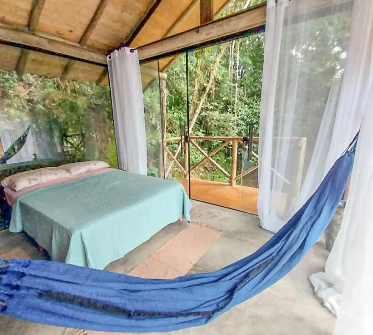 Suite Com Cachoeira No Quintal Antonio Carlos Jaktstuga